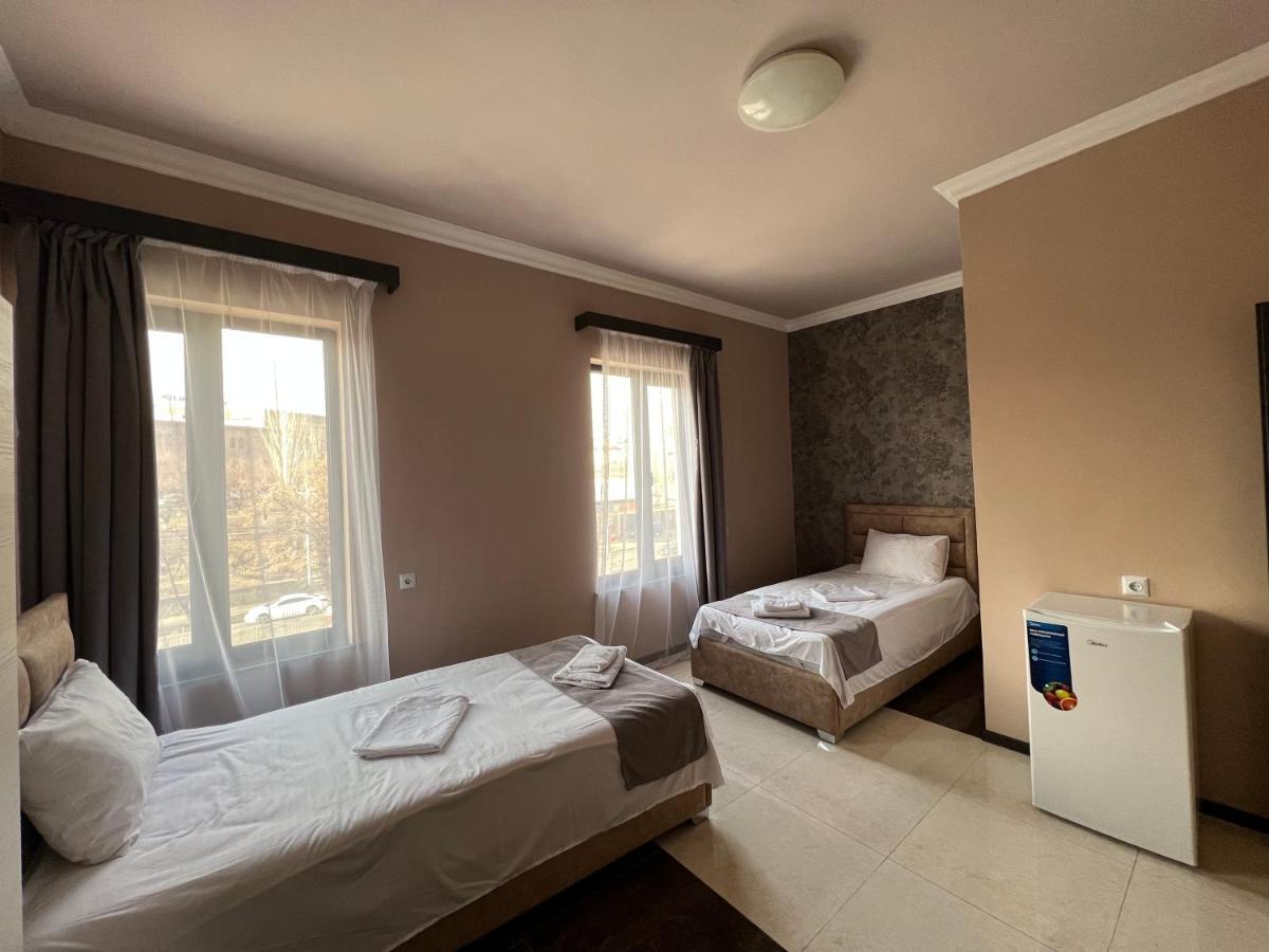 Rp Hotel Jerevan Exteriér fotografie