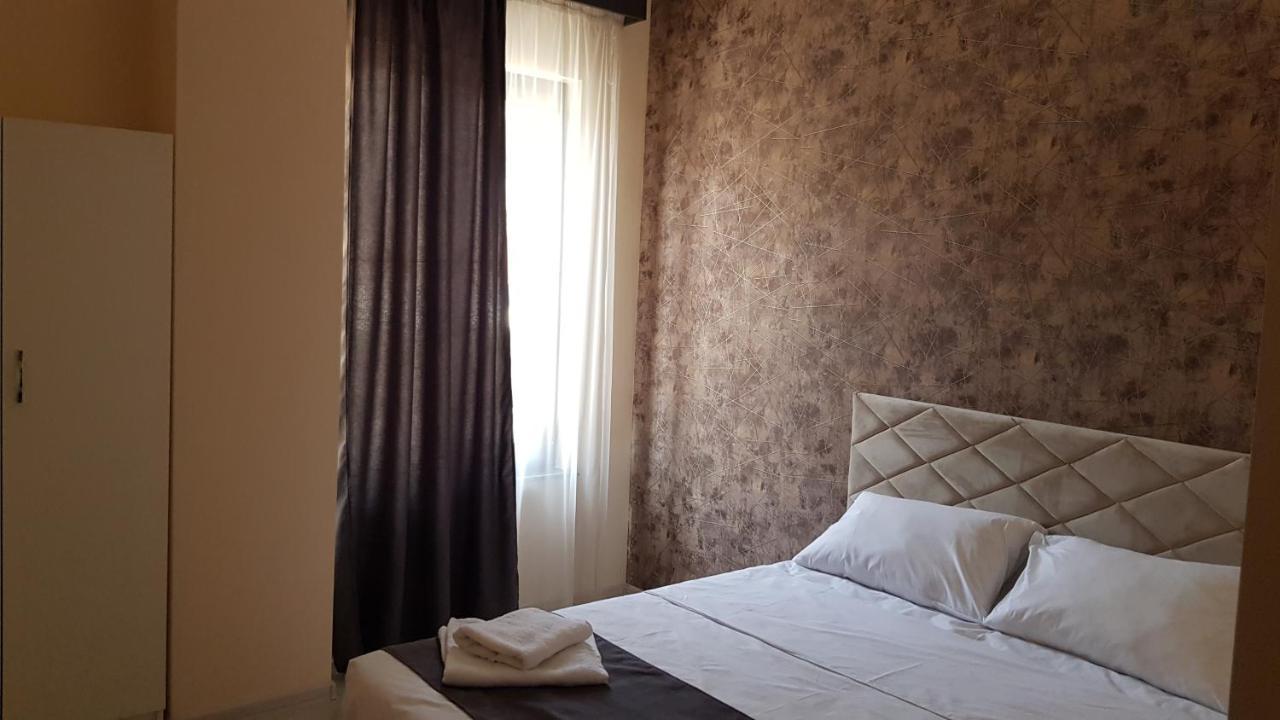 Rp Hotel Jerevan Exteriér fotografie