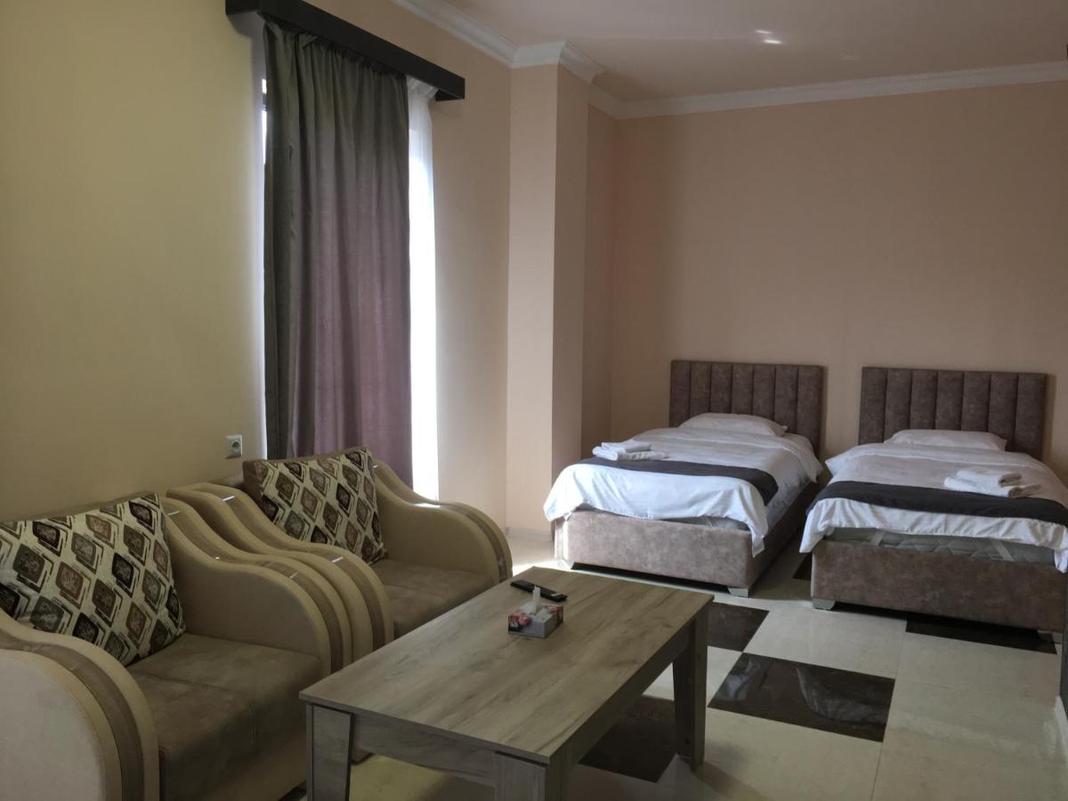 Rp Hotel Jerevan Exteriér fotografie
